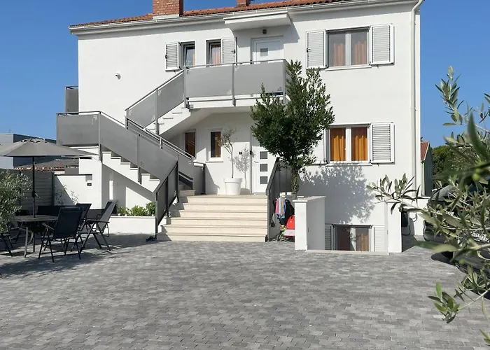 Valkane Beach Apartments