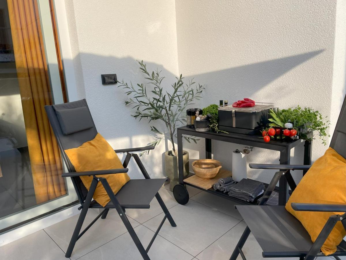 Valkane Apartment