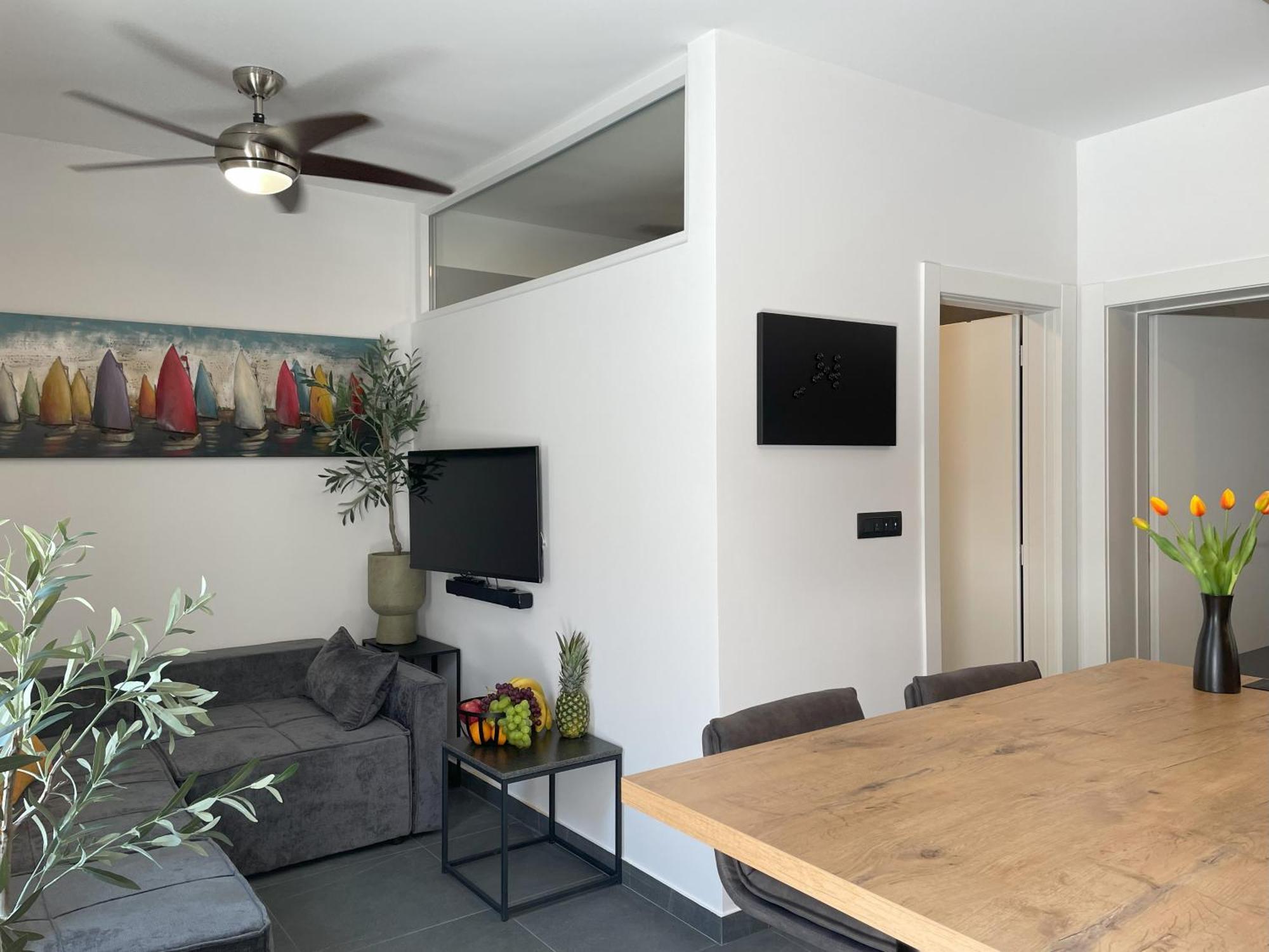 Apartment Valkane *