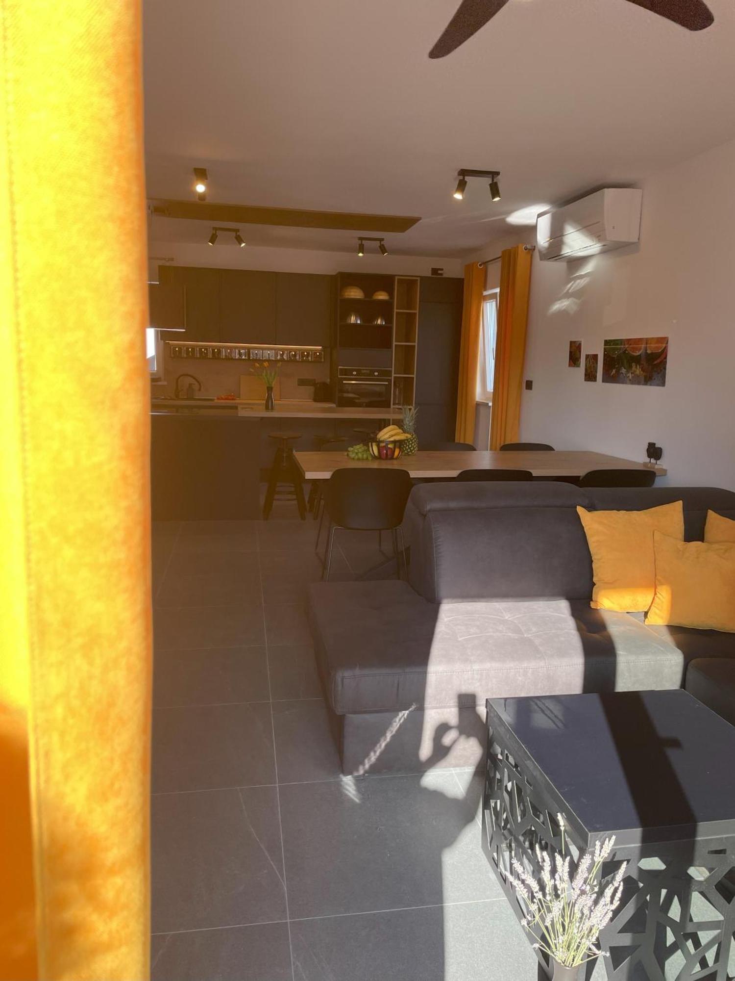 Valkane Apartment Pula