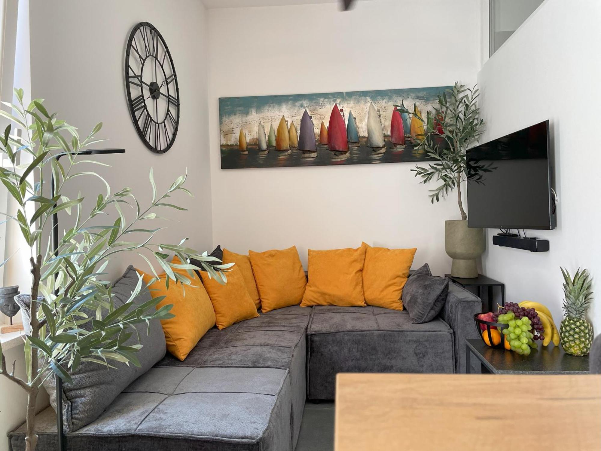 Valkane Apartment